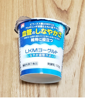 「メイトー LKM ヨーグルト BV しなやか血管サポート カップ100g」のクチコミ画像 by みにぃ321321さん