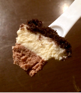 「ファミリーマート ショコラチーズケーキ」のクチコミ画像 by カスタード ホイップさん