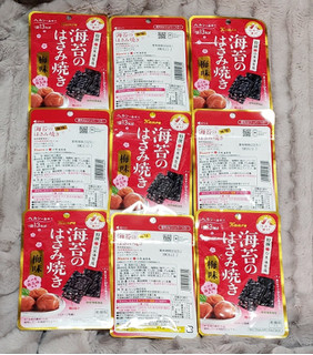 「カンロ かろやかし 山本海苔店 海苔のはさみ焼き 梅味 袋4.8g」のクチコミ画像 by みにぃ321321さん