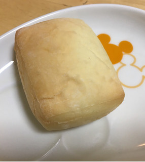 「コープ 北海道牛乳仕込みのミルクパン 袋10個」のクチコミ画像 by なでしこ5296さん