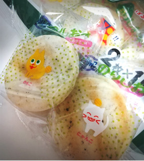 「三幸製菓 ぱりんこ のり塩味 袋30枚」のクチコミ画像 by もぐのこさん
