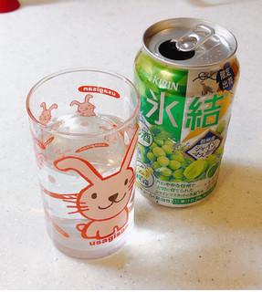 「KIRIN 氷結 信州産シャインマスカット 缶350ml」のクチコミ画像 by ビーピィさん