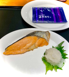 「デニーズ 鮭朝食」のクチコミ画像 by ぱぴぴさん