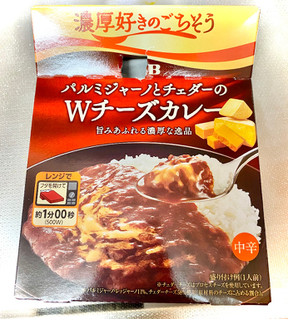 「S＆B 濃厚好きのごちそう パルミジャーノとチェダーのWチーズカレー 中辛 箱150g」のクチコミ画像 by ぱぴぴさん