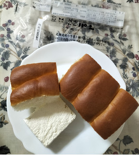 「ニシカワパン 牛乳パン 袋1個」のクチコミ画像 by コマメのグルメさん