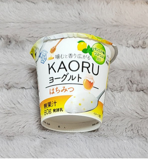 「雪印メグミルク KAORUヨーグルト はちみつ カップ80g」のクチコミ画像 by みにぃ321321さん