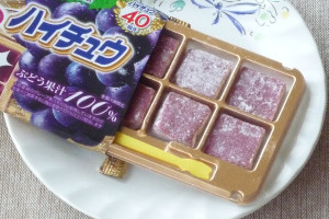 キャンデーというより生チョコを思わせる