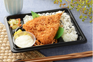 アジフライ弁当