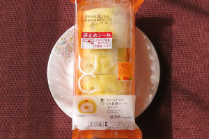 紅はるかを使用したもち食感ロール。