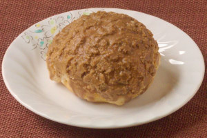 マッシュルームタイプのポップコーンのような、ごつごつした姿。