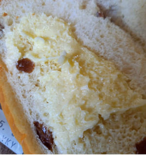 「ヤマザキ ぶどうパン シュガーマーガリン 袋1個」のクチコミ画像 by レビュアーさん