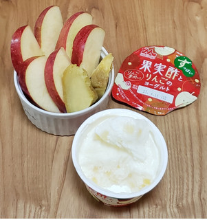 「森永 森永果実酢とりんごのヨーグルト カップ118g」のクチコミ画像 by みにぃ321321さん