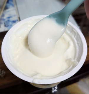 「よつ葉 バターミルクヨーグルト」のクチコミ画像 by ももたろこさん