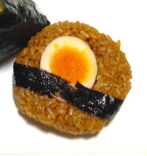 「マックスバリュ 黒醤油ラーメン味飯使用 煮玉子 1個」のクチコミ画像 by nya-koさん