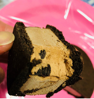 「グリコ ガトーショコラ クッキーサンドアイス 袋1個」のクチコミ画像 by シナもンさん