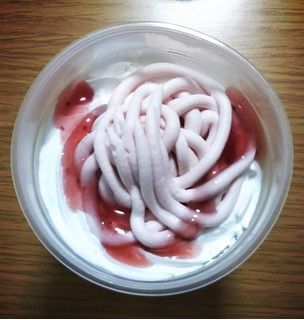 「ロピア プチ とちおとめ苺モンブラン カップ1個」のクチコミ画像 by レビュアーさん
