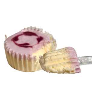 「セブン-イレブン とろ生チーズケーキ いちご」のクチコミ画像 by む チ ャさん