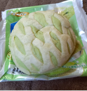 「第一パン 冷やしてもおいしいクラウンメロンパン 袋1個」のクチコミ画像 by レビュアーさん