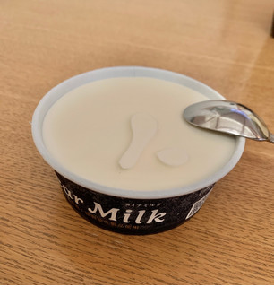 「明治 Dear Milk カップ130ml」のクチコミ画像 by もりなかさん