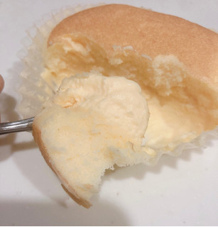 「ヤマザキ 北海道チーズ蒸しケーキのとろけるぷりん 袋1個」のクチコミ画像 by さとうとこむぎこさん