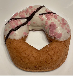 「ミスタードーナツ 桜もちっとドーナツ 舞い桜」のクチコミ画像 by パン太郎さん