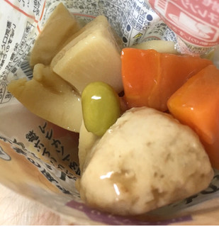 「トップバリュ 生姜の風味よい 鶏だんごとたけのこの煮物 袋150g」のクチコミ画像 by ふわのんさん