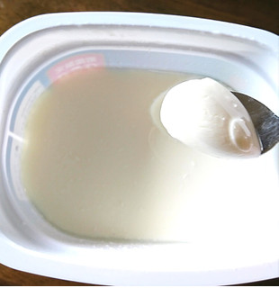 「毎日牛乳 至福のギリシャ カップ375g」のクチコミ画像 by もぐりーさん