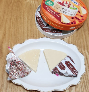 「クラフト 小さなチーズケーキ キャラメルスイート 香るバニラ 15g×6」のクチコミ画像 by みにぃ321321さん