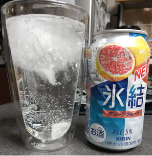 「KIRIN 氷結 グレープフルーツ 缶350ml」のクチコミ画像 by ぎんなんさん