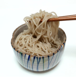 「紀文 糖質0g麺 そば風麺 袋180g」のクチコミ画像 by つなさん