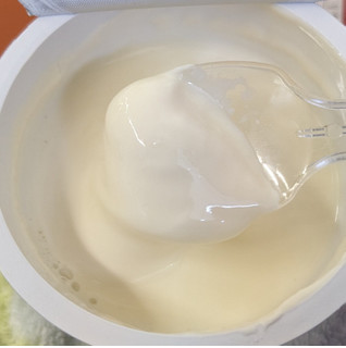 「明治 ザバス MILK PROTEIN ヨーグルト脂肪0 マンゴー カップ125g」のクチコミ画像 by まめぱんださん