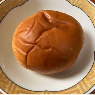 「ヤマザキ 薄皮 ピーナッツパン 4個」のクチコミ画像 by 骨なしスケルトンさん