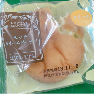 「ローソン 実りベーカリー モッチクリームドーナツ 袋1個」のクチコミ画像 by yusさん