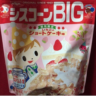 「日清シスコ シスコーンBIG いちごのショートケーキ味 袋190g」のクチコミ画像 by まえ子んさん