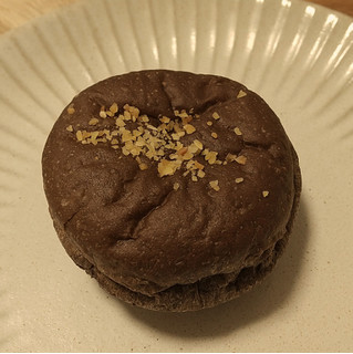 「ローソン NL 大麦のショコラホイップパン」のクチコミ画像 by レビュアーさん
