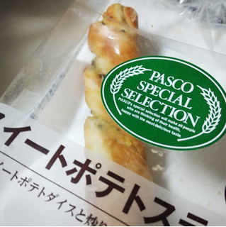 「Pasco パスコスペシャルセレクション スイートポテトスティック 袋6本」のクチコミ画像 by もぐのこさん