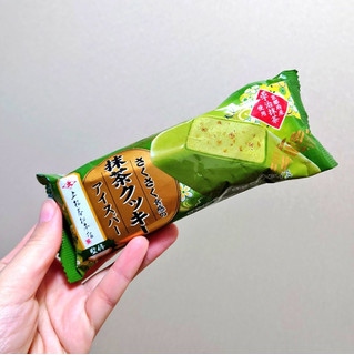 「赤城 さくさく食感の抹茶クッキーアイスバー」のクチコミ画像 by 果季口さん