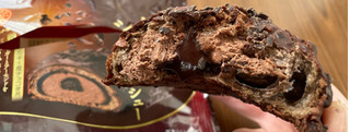 「ヤマザキ PREMIUM SWEETS クッキーショコラシュー 袋1個」のクチコミ画像 by 甘党の桜木さん