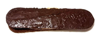 「ヤマザキ 生チョコクッキーサンド 袋1個」のクチコミ画像 by つなさん