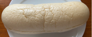 「ヤマザキ 白いコッペパン エッセルスーパーカップ超バニラ風味 1個」のクチコミ画像 by 骨なしスケルトンさん