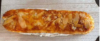 「ファミリーマート ファミマルSweets 香ばしアーモンドクッキーサンド」のクチコミ画像 by パン太郎さん