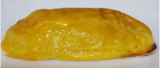 「セブン-イレブン 発酵バターとバニラ香る黄金色スイートポテト」のクチコミ画像 by るったんさん