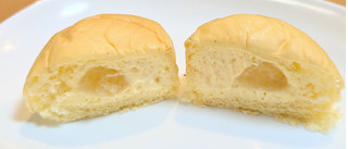 「八天堂 冷やして食べるとろけるくりーむパン 怪獣レモン 袋1個」のクチコミ画像 by はるなつひさん