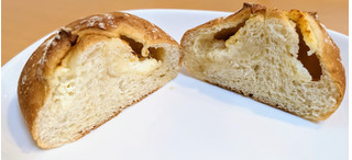「ヤマザキ ハニーチーズフランスパン 1個」のクチコミ画像 by はるなつひさん