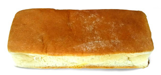 「ヤマザキ 中身たっぷり四角いパン カスタード＆ホイップ 袋1個」のクチコミ画像 by つなさん