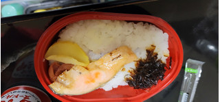 「ローソンストア100 懐かしの昭和レトロ弁当」のクチコミ画像 by タケダさん