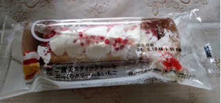 「ローソン Uchi Cafe’ ご褒美スティックケーキ ぷっくりクリーム＆いちご」のクチコミ画像 by ウナギミント333さん