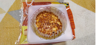 「ローソン Uchi Cafe’ バスチー バスク風チーズケーキ」のクチコミ画像 by やっぺさん