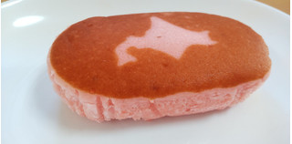 「ヤマザキ 北海道チーズ蒸しケーキ あまおう苺 袋1個」のクチコミ画像 by はるなつひさん