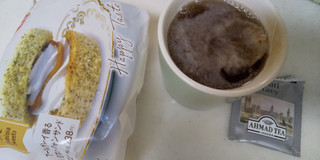 「ファミリーマート アールグレイ香る紅茶のシフォンサンド」のクチコミ画像 by レビュアーさん